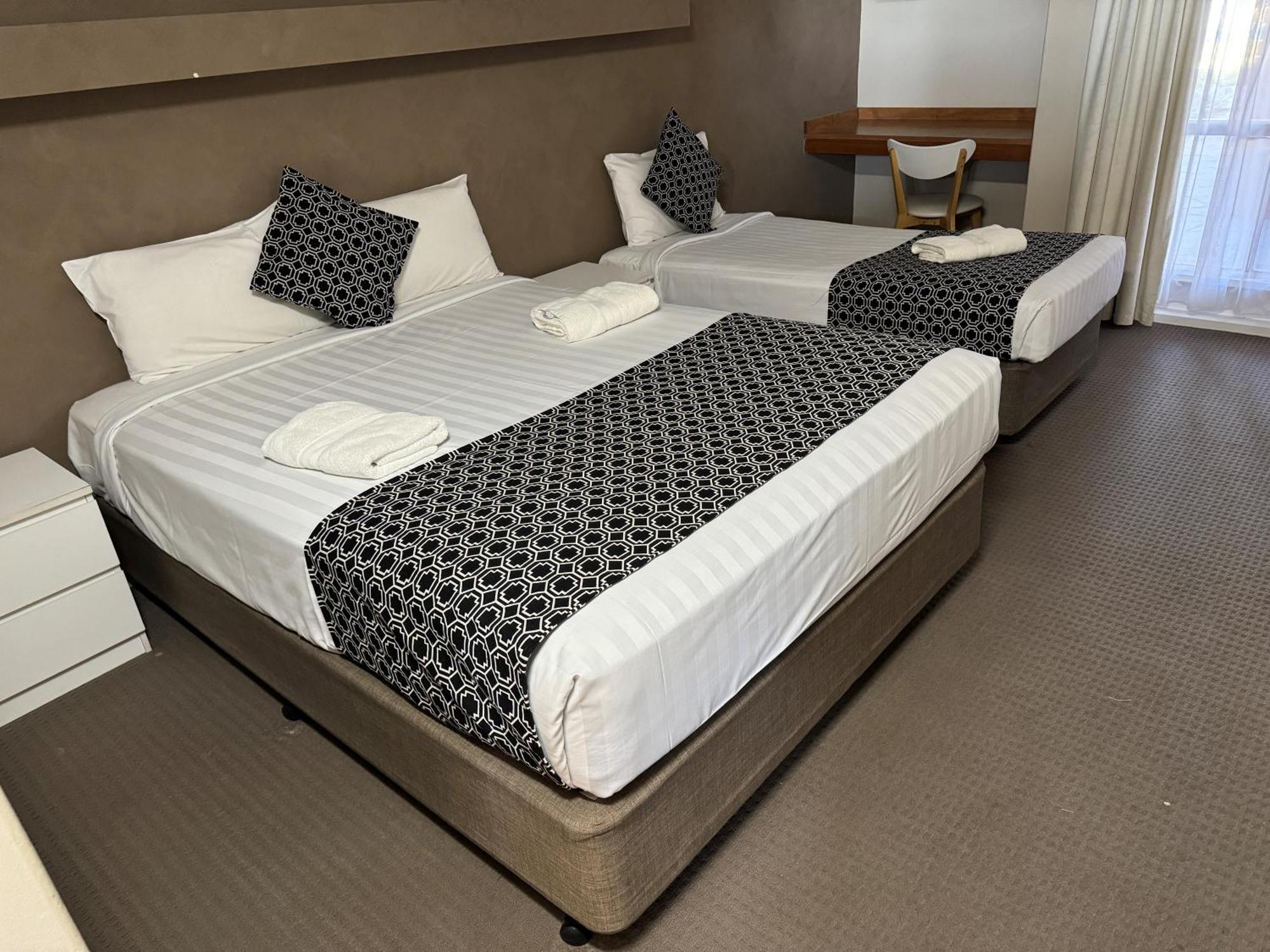 מילדורה Mid City Plantation Motel מראה חיצוני תמונה