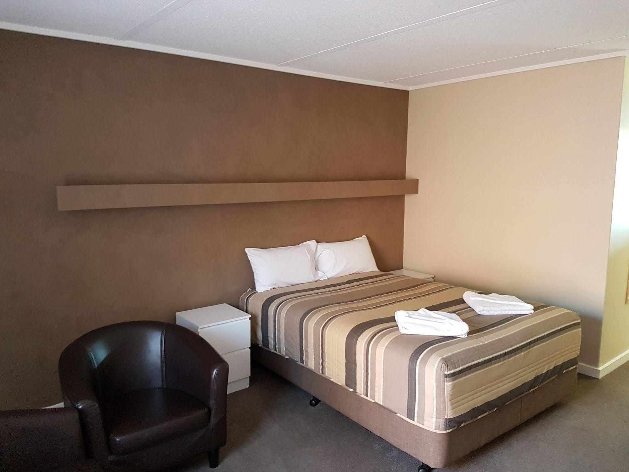 מילדורה Mid City Plantation Motel מראה חיצוני תמונה